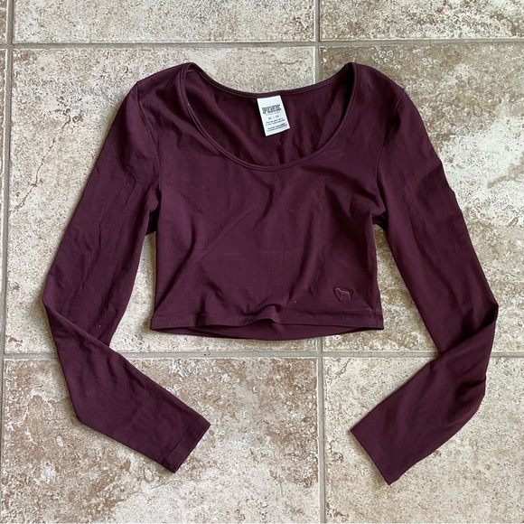 Victoria's Secret Tops - VS Pink Crop Top